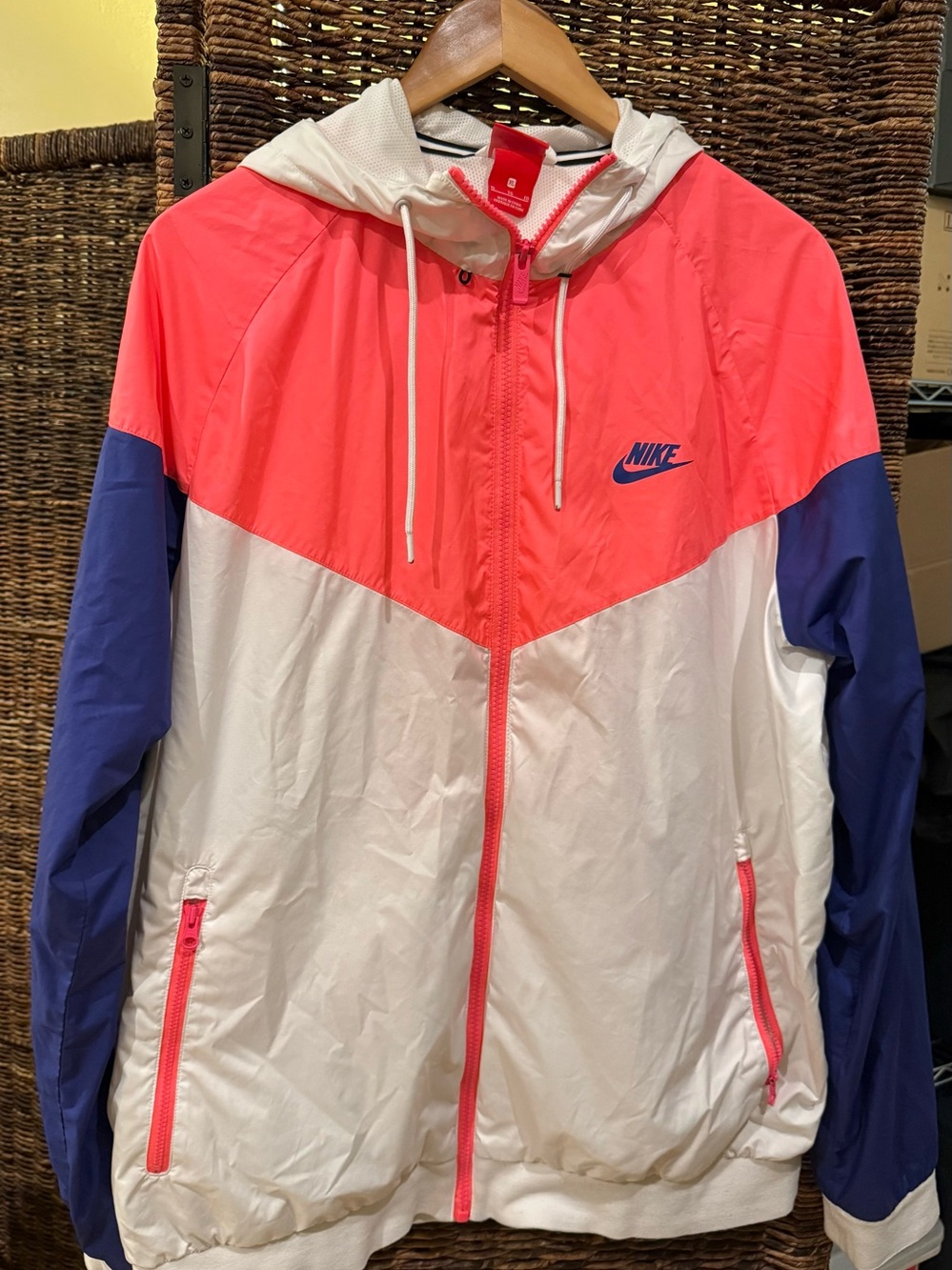 Nike Colorblock Hooded Windbreaker - Coral, White & Blue